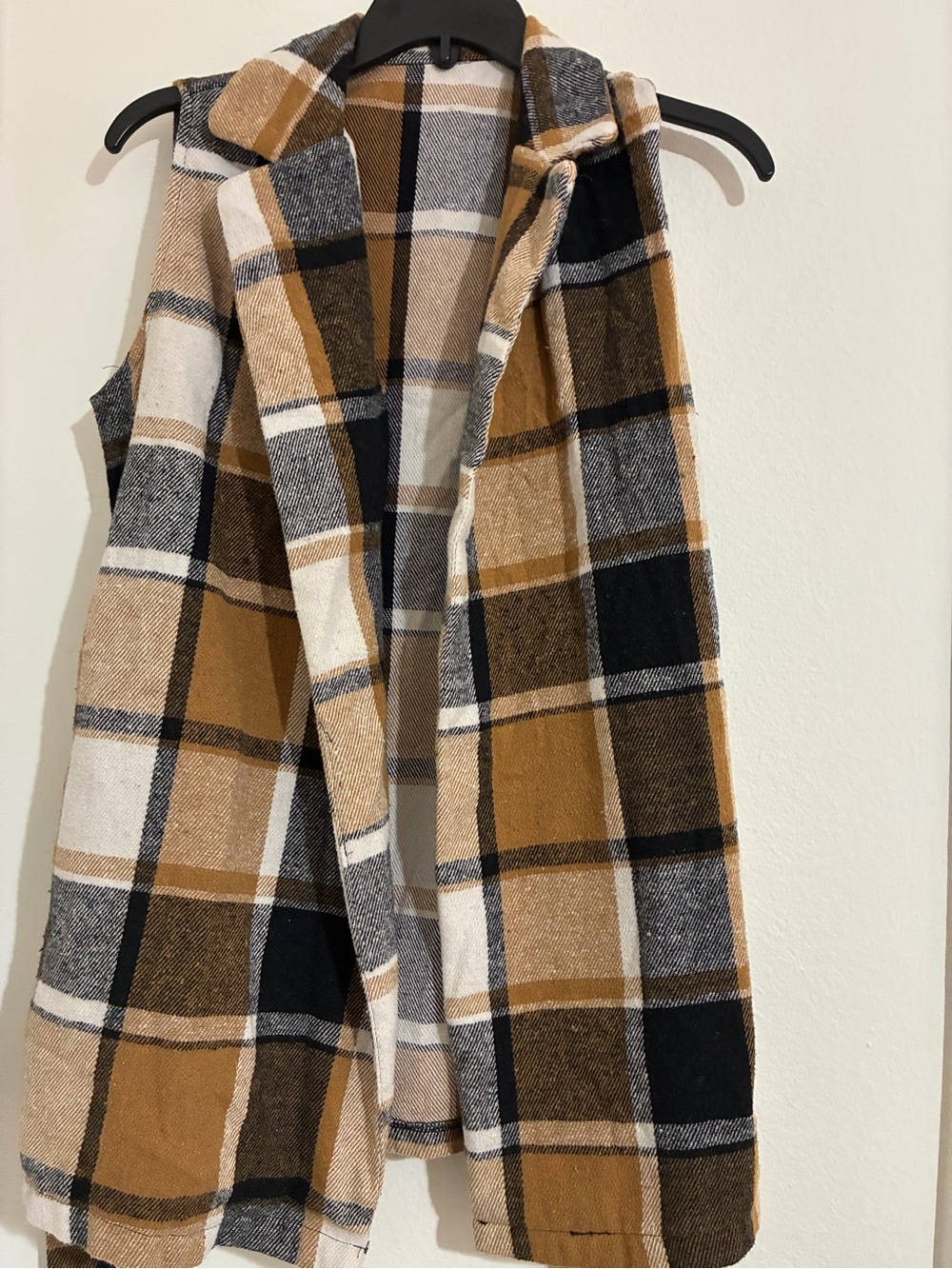 Source Unknown Plaid Open-Front Accent Vest in Tan, Black, Cream, and Gray